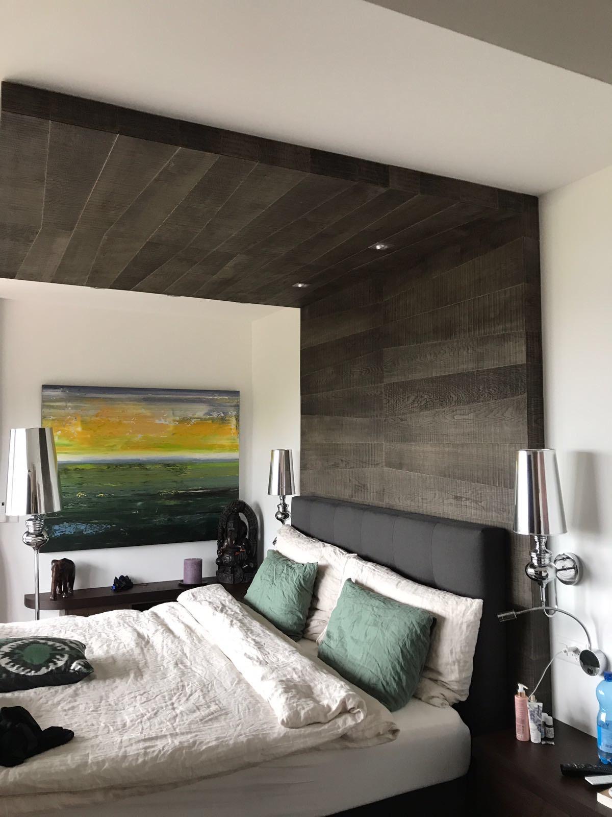 Chambre habillage bois mural et plafond